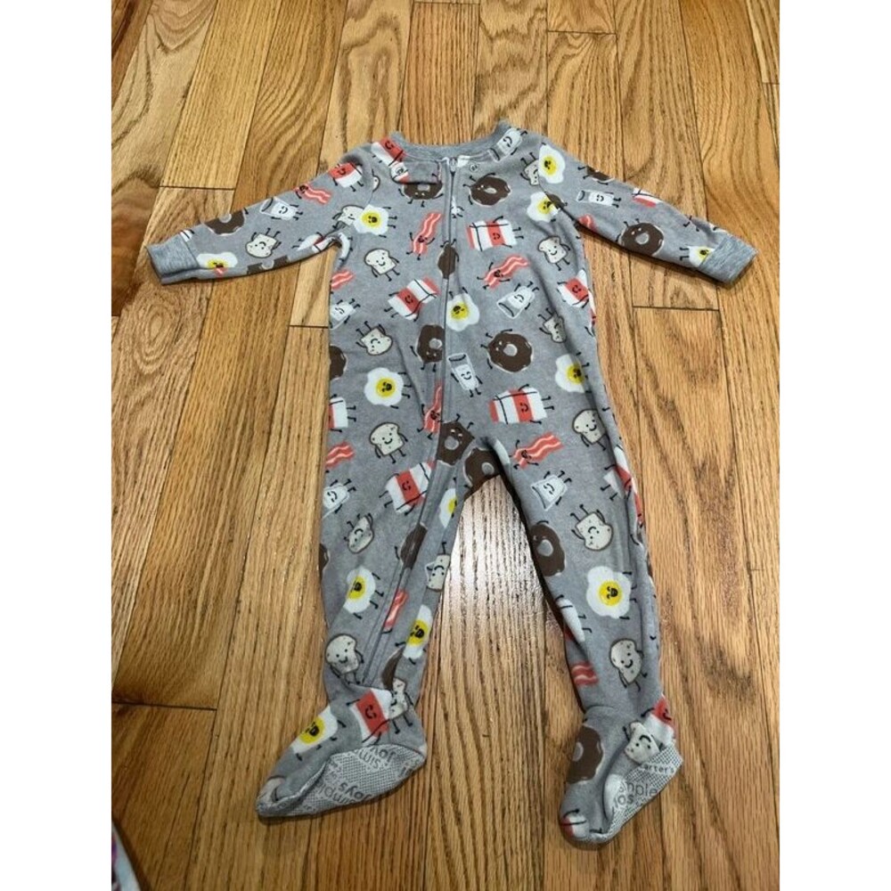 Carters fleece footsie, baby fall/winter wear 12m
